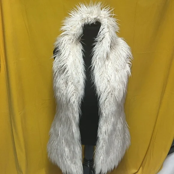 INC SHAGGY BOHO FAUX FUR VEST NWOT  MEDIUM - Picture 5 of 11